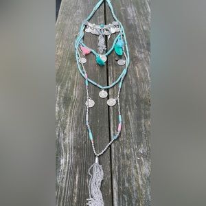 Leyered hippie necklace